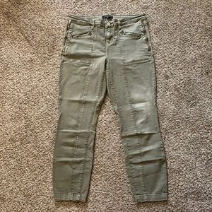 Green Kendall&kylie skinny jeans